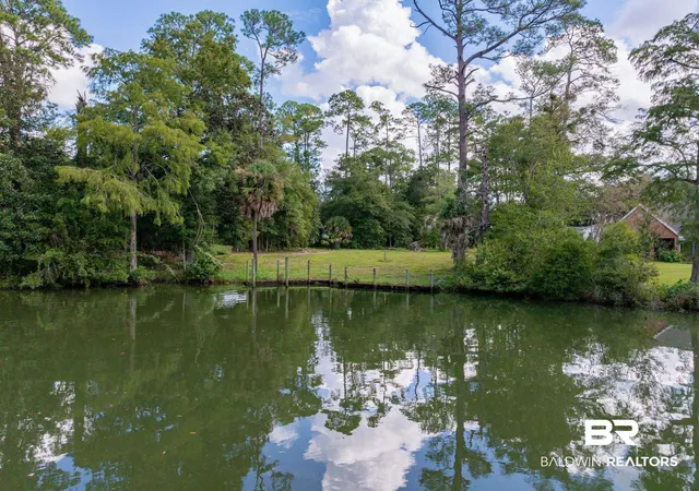 Photo 3 of Single family home for sale at 15000 Van Wezel Ln, Magnolia Springs, AL 36555 | MLS# 381248 | Listing updated on 2026-08-02