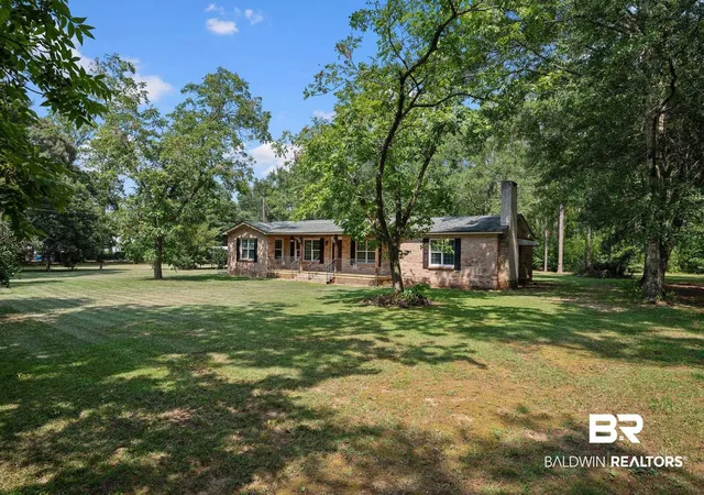 Photo 3 of Single family home for sale at 21246 Lawrence Rd, Fairhope, AL 36532 | MLS# 400017 | Listing updated on 2026-08-26