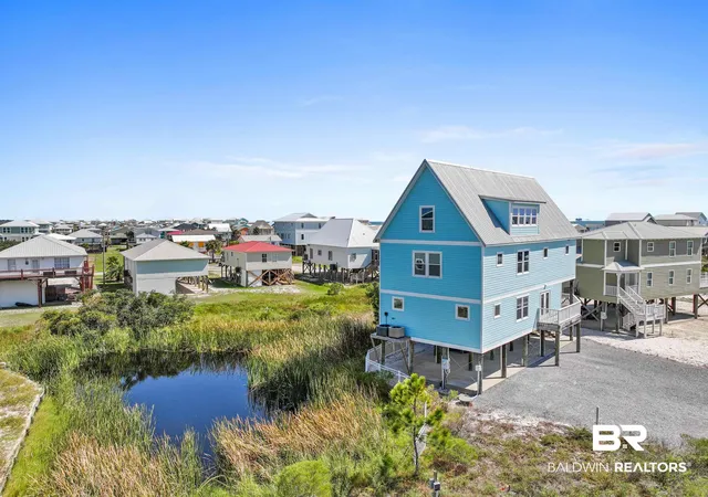 Photo 4 of Single family home for sale at 450 S Breakers Ln, Gulf Shores, AL 36542 | MLS# 400211 | Listing updated on 2026-08-31