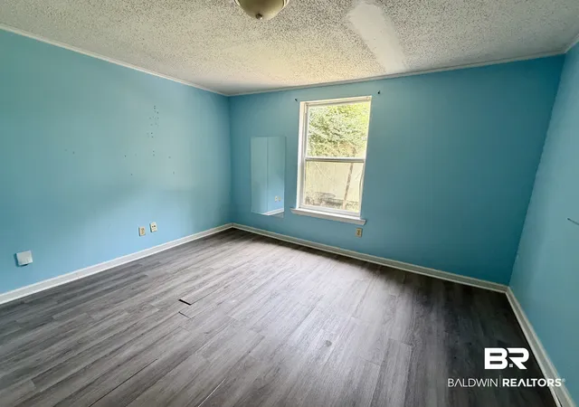Photo 4 of Sale Pending at 452 Hopi Street, Chickasaw, AL 36611 | MLS# 409533 | Listing updated on 2026-08-29
