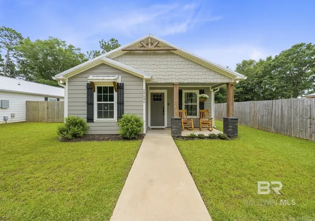 Homes for sale in Elberta, AL | 24640 Olive Street, Elberta, AL 36530 | MLS# 397464