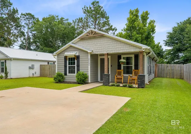 Homes for sale in Elberta, AL | 24640 Olive Street, Elberta, AL 36530 | MLS# 397464