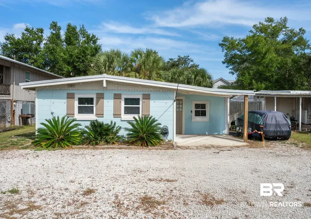 Photo 3 of Single family home for sale at 5674 Armadillo Ave, Orange Beach, AL 36561 | MLS# 409229 | Listing updated on 2026-08-26