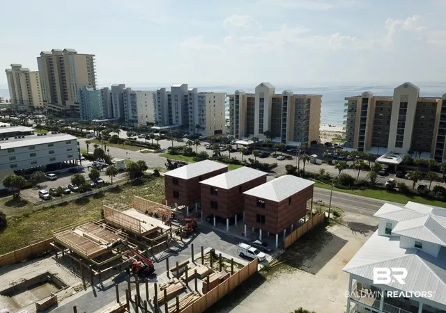 Photo 3 of Single family home for sale at 15 Crystal Dr, Gulf Shores, AL 36542 | MLS# 397334 | Listing updated on 2026-08-25
