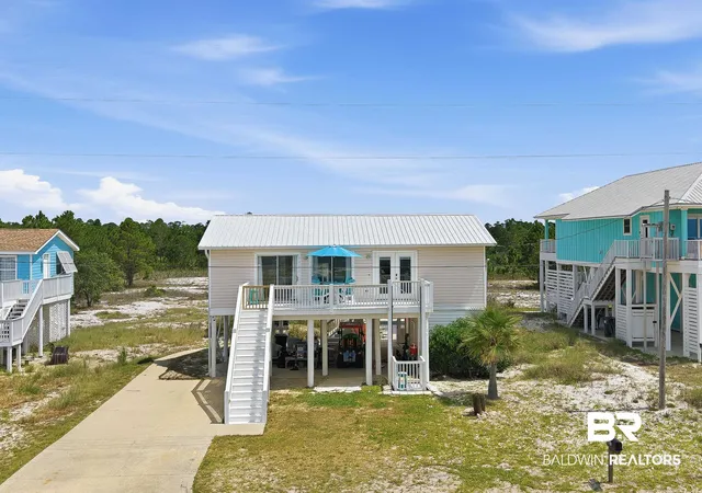 Photo 2 of Single family home for sale at 5615 Pizarro Ave, Gulf Shores, AL 36542 | MLS# 398997 | Listing updated on 2026-08-21
