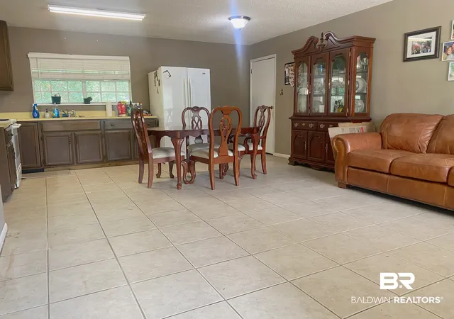 Photo 2 of Sale Pending at 115 E Sara Ave, Spanish Fort, AL 36527 | MLS# 409124 | Listing updated on 2026-08-24