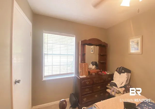 Photo 3 of Sale Pending at 115 E Sara Ave, Spanish Fort, AL 36527 | MLS# 409124 | Listing updated on 2026-08-24