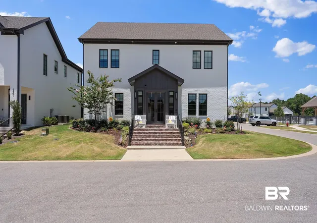 Photo 2 of Single family home for sale at 884 Inlet Cir, Gulf Shores, AL 36542 | MLS# 399384 | Listing updated on 2026-10-06