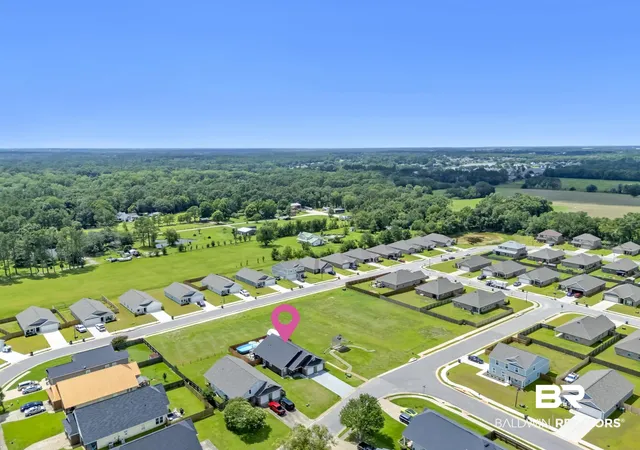 Photo 2 of Single family home for sale at 24579 Aventura Dr, Loxley, AL 36551 | MLS# 408999 | Listing updated on 2026-08-27