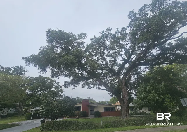 1st image of 506 E Sunset Avenue, Pensacola, FL 32507 | MLS# 409339