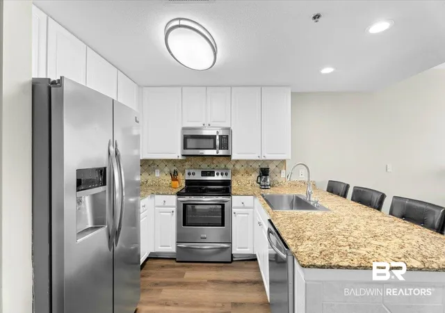 Photo 4 of Townhouse for sale at 455 E Beach Blvd #1014, Gulf Shores, AL 36542 | MLS# 398040 | Listing updated on 2026-10-08