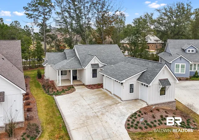 Photo 2 of Sale Pending at 876 Geranium Dr, Fairhope, AL 36532 | MLS# 387888 | Listing updated on 2026-08-25