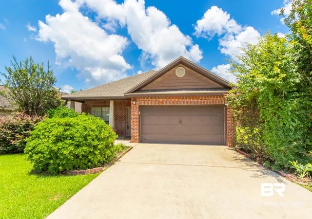 Photo 1 of Single family home for sale at 10621 Orkney Way, Spanish Fort, AL 36527 | MLS# 393649 | Listing updated on 2026-08-28