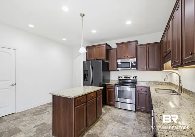 Photo 2 of Single family home for sale at 10621 Orkney Way, Spanish Fort, AL 36527 | MLS# 393649 | Listing updated on 2026-08-28