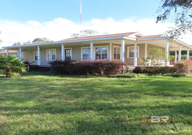 Homes for sale in Spanish Fort, AL | 13006 Jenkins Pit Road, Spanish Fort, AL 36527 | MLS# 396175