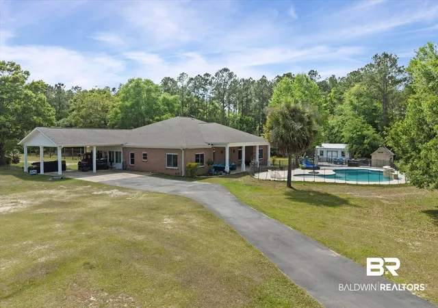 Photo 3 of Single family home for sale at 29476 C P Adams Ln, Elberta, AL 36530 | MLS# 399662 | Listing updated on 2026-09-10