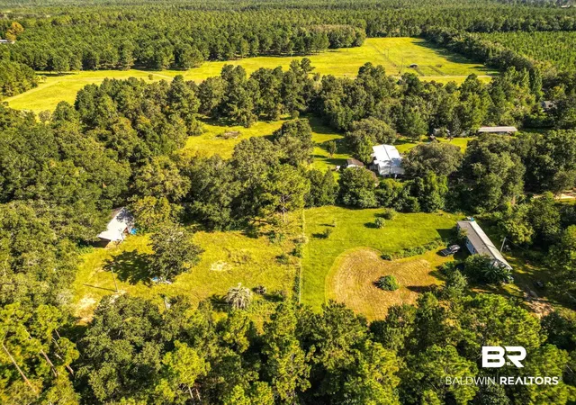 4th image of 32429 Jay Kee Ln, Elberta, AL 36530 | MLS# 384855