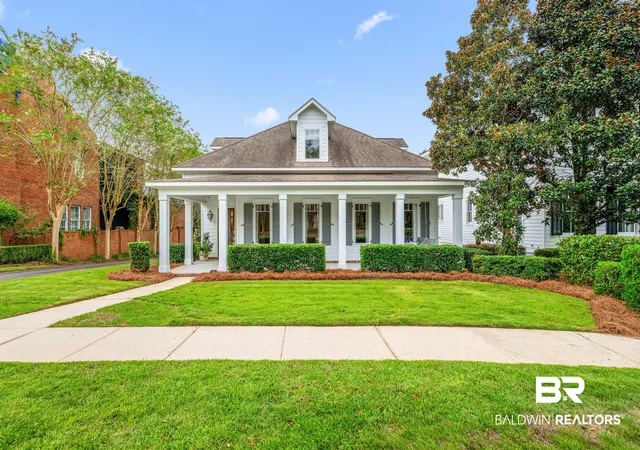 Photo 1 of Single family home for sale at 129 Savannah Square, Fairhope, AL 36532 | MLS# 409788 | Listing updated on 2026-09-02