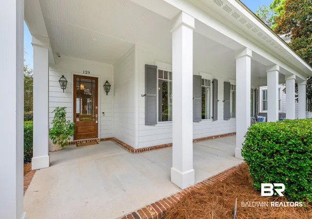 Photo 2 of Single family home for sale at 129 Savannah Square, Fairhope, AL 36532 | MLS# 409788 | Listing updated on 2026-09-02