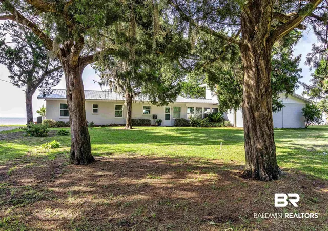 Photo 3 of Single family home for sale at 10289 Pleasure Point Rd, Gulf Shores, AL 36542 | MLS# 399784 | Listing updated on 2026-09-16