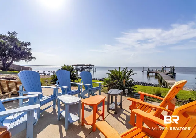 Photo 3 of Single family home for sale at 10289 Pleasure Point Rd, Gulf Shores, AL 36542 | MLS# 399784 | Listing updated on 2026-09-16