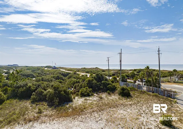 4th image of 7246 Surfview Dr, Pensacola, FL 32507 | MLS# 385237
