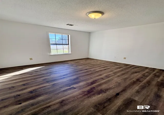 2nd image of 47 Fairview St, Evergreen, AL 36401 | MLS# 389527