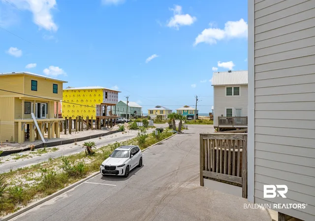 Photo 3 of Townhouse for sale at 1816 W Beach #UNIT B2, Gulf Shores, AL 36542 | MLS# 406625 | Listing updated on 2026-08-31