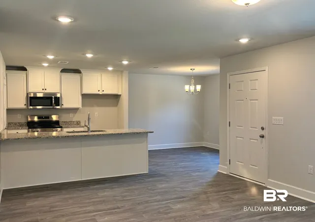 Photo 3 of Sale Pending at 75 Summer Oaks Dr, Daphne, AL 36526 | MLS# 387772 | Listing updated on 2026-10-01