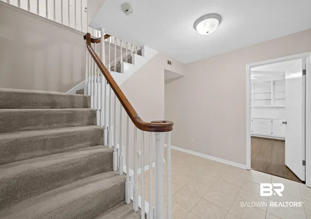 Photo 4 of Single family home for sale at 102 Iris Cir, Daphne, AL 36526 | MLS# 399233 | Listing updated on 2026-09-16