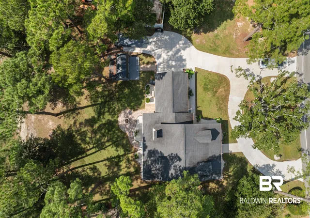 Photo 2 of Single family home for sale at 437 Wedgewood Dr, Gulf Shores, AL 36542 | MLS# 409918 | Listing updated on 2026-10-07