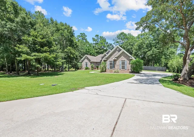 Photo 4 of Single family home for sale at 5492 Ml House Rd, Gulf Shores, AL 36542 | MLS# 399919 | Listing updated on 2026-10-07