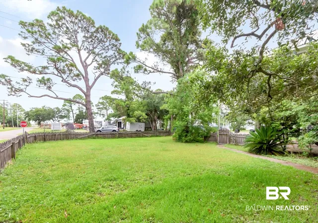 32nd image of 1127 Chaumont Ave, Dauphin Island, AL 36528 | MLS# 399521