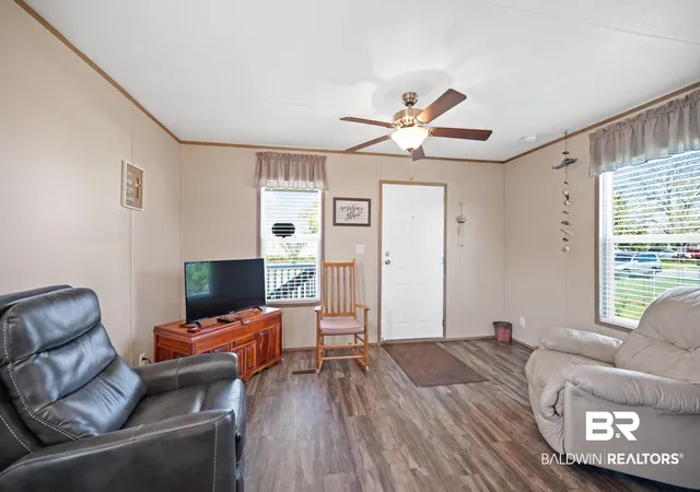 Photo 4 of Single family home for sale at 16968 Lea Cir, Fairhope, AL 36532 | MLS# 386456 | Listing updated on 2026-08-21