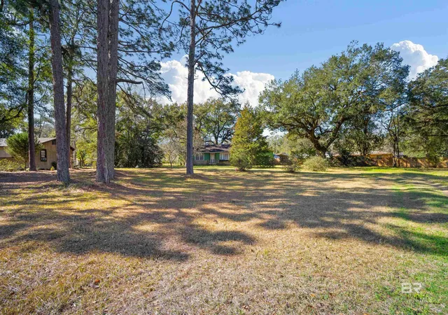 Homes for sale in Saraland, AL | 1001 Cleveland Road, Saraland, AL 36571 | MLS# 393507