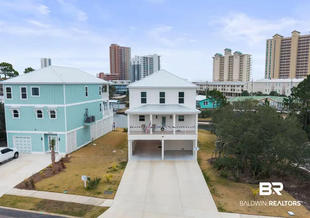 Photo 1 of Single family home for sale at 925 Heron Point Dr, Gulf Shores, AL 36542 | MLS# 390997 | Listing updated on 2026-10-02