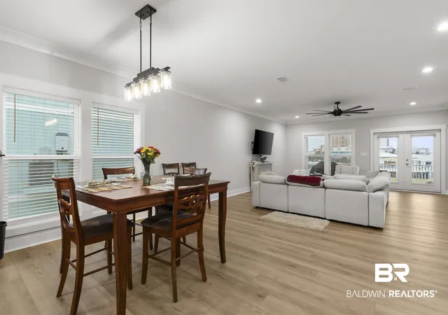 Photo 4 of Single family home for sale at 925 Heron Point Dr, Gulf Shores, AL 36542 | MLS# 390997 | Listing updated on 2026-10-02
