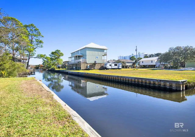 Homes for sale in Gulf Shores, AL | 217 W 4Th Avenue, Gulf Shores, AL 36542 | MLS# 398839