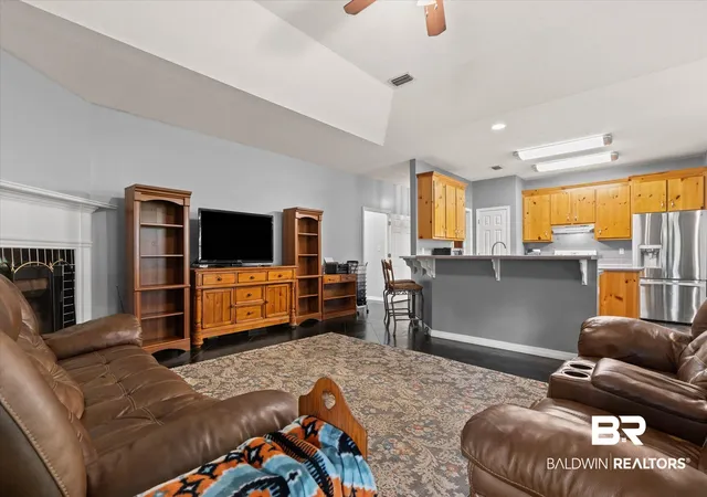 Photo 3 of Single family home for sale at 20769 Oakdale Dr, Robertsdale, AL 36567 | MLS# 407671 | Listing updated on 2026-09-28