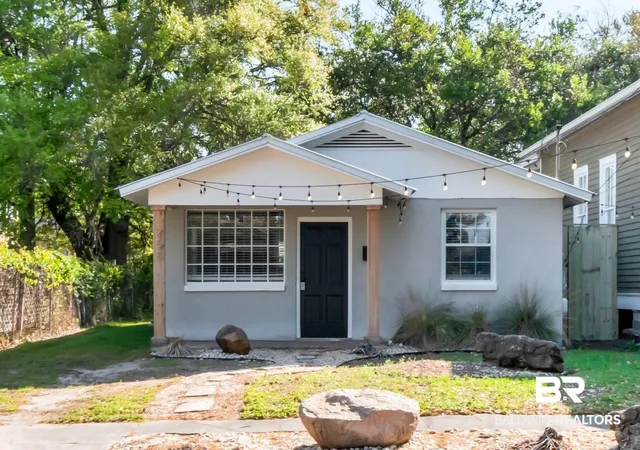 Photo 1 of Single family home for sale at 258 N Franklin St, Mobile, AL 36603 | MLS# 394296 | Listing updated on 2026-08-02