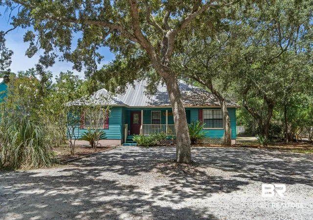 1st image of 1861 Bay Breeze Parkway, Gulf Shores, AL 36542 | MLS# 407528