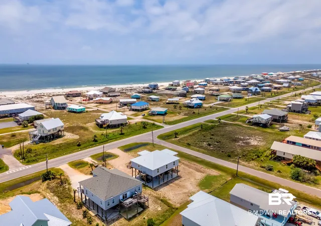 Photo 3 of Single family home for sale at 2024 Bienville Blvd, Dauphin Island, AL 36528 | MLS# 394417 | Listing updated on 2026-07-30