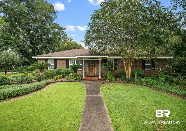 Photo 1 of Single family home for sale at 34604 Barclay Ave, Lillian, AL 36549 | MLS# 409640 | Listing updated on 2026-09-25