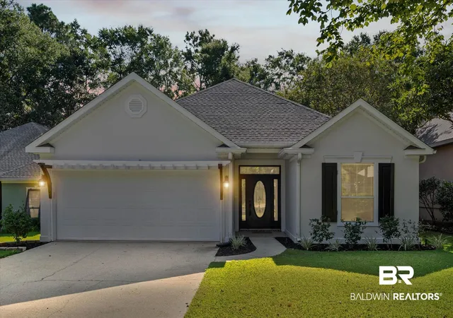 Photo 2 of Sale Pending at 118 Chestnut Ridge, Fairhope, AL 36532 | MLS# 395573 | Listing updated on 2026-09-14