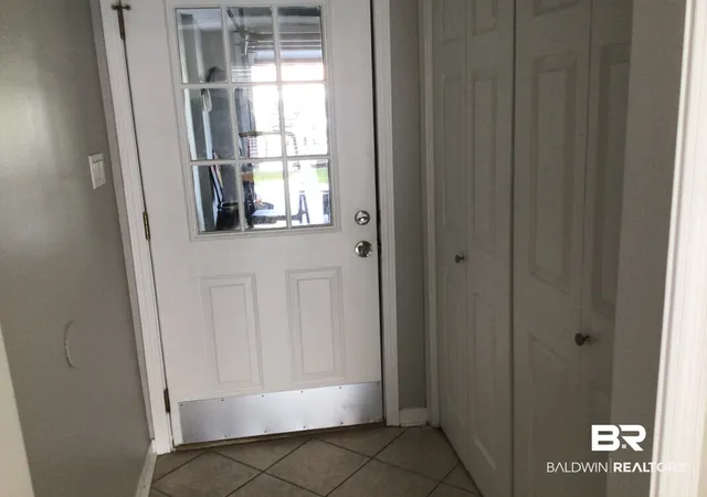 Photo 3 of Single family home for sale at 5878 Shady Woods Ct, Gulf Shores, AL 36542 | MLS# 409361 | Listing updated on 2026-08-31