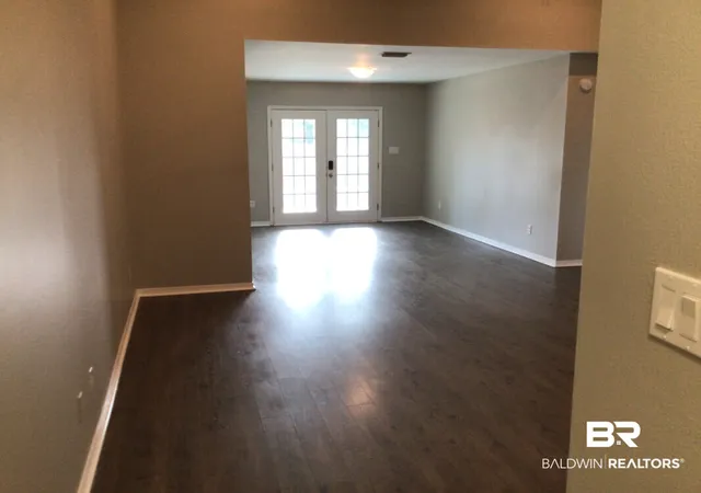 Photo 4 of Single family home for sale at 5878 Shady Woods Ct, Gulf Shores, AL 36542 | MLS# 409361 | Listing updated on 2026-08-31