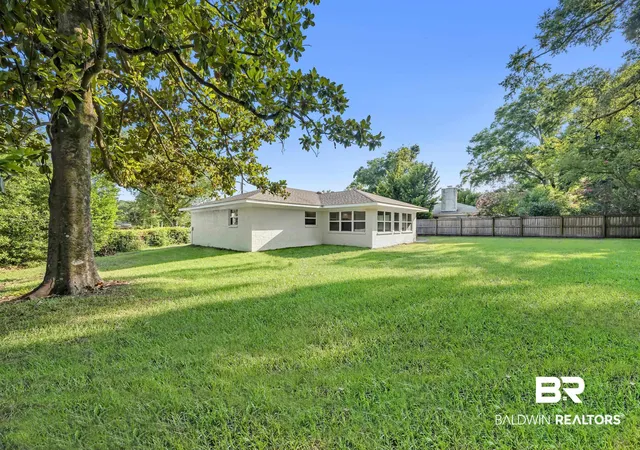 Photo 21 of Sale Pending at 29 Paddock Dr, Fairhope, AL 36532 | MLS# 398771 | Listing updated on 2026-09-04