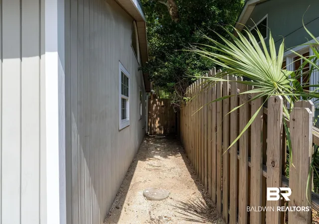 Photo 3 of Single family home for sale at 4898 Bay Cir, Orange Beach, AL 36561 | MLS# 398609 | Listing updated on 2026-08-26