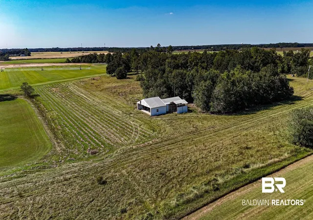 Photo 2 of Sale Pending at 15120 Teague Ln, Foley, AL 36535 | MLS# 393225 | Listing updated on 2026-09-03