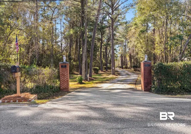 Photo 3 of Single family home for sale at 3847 Riviere Du Chien, Mobile, AL 36693 | MLS# 391421 | Listing updated on 2026-08-02